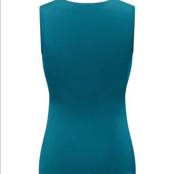 GUBERRY Women's Deep V Neck Sleeveless Unique Cross Wrap Sexy Slim Fit Tops ๐ - Picture 3 of 7